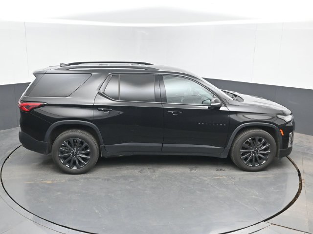 Used 2023 Chevrolet Traverse RS AWD/4WD image 44