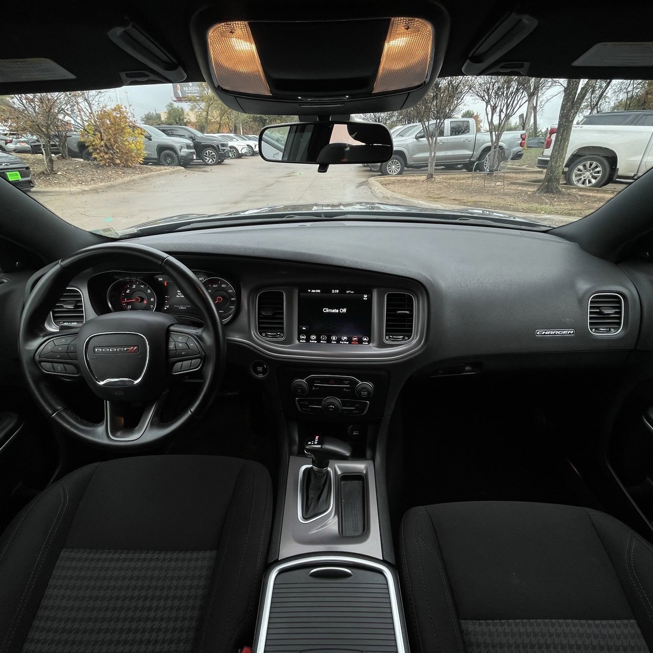 Used 2023 Dodge Charger SXT image 10