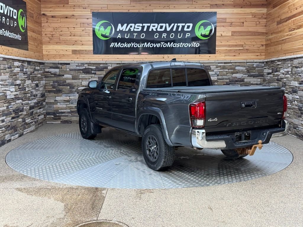 Used 2017 Toyota Tacoma SR5 w/ Tow Package AWD/4WD image 7