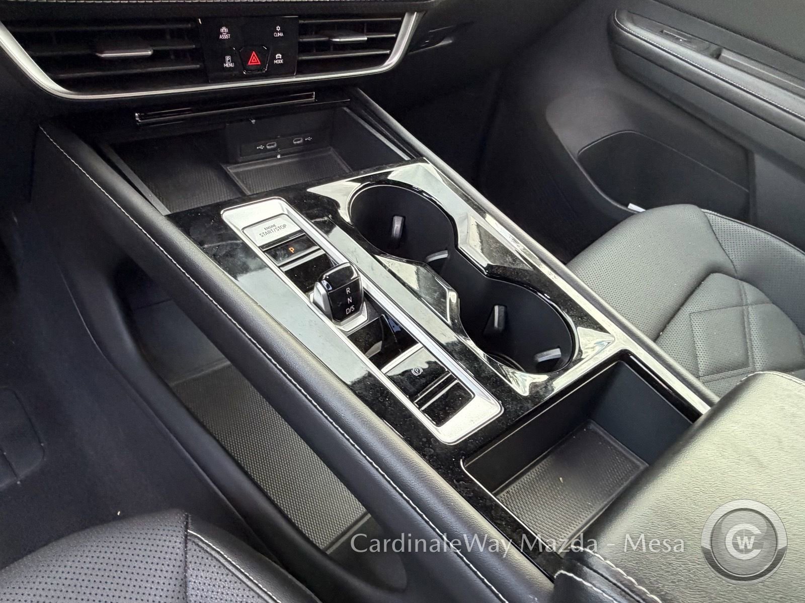 Used 2024 Volkswagen Atlas SE FWD image 10