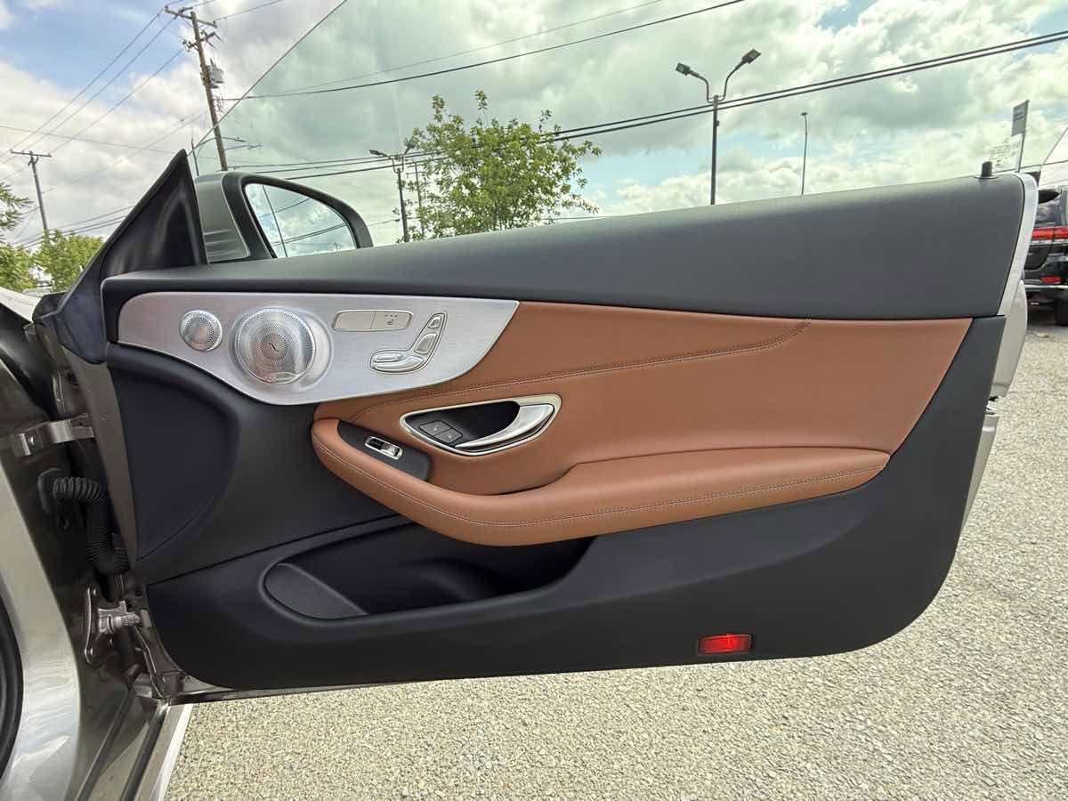 Used 2019 Mercedes-Benz C 300 Coupe image 31
