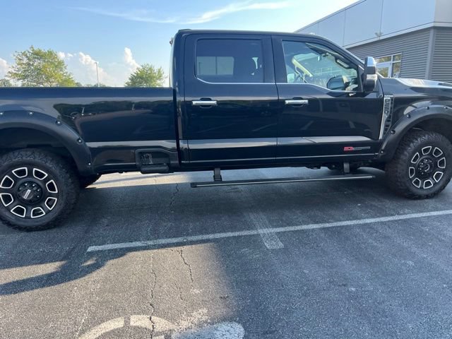 Used 2023 Ford F250 Platinum AWD/4WD image 8