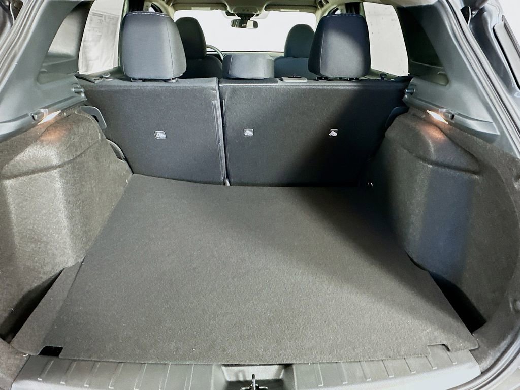 New 2026 Nissan Kicks SV w/ SV Premium Package image 33