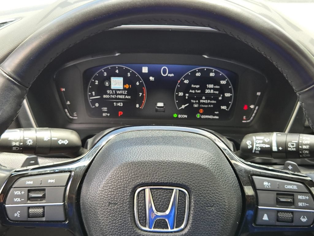 Used 2023 Honda Pilot Elite image 25