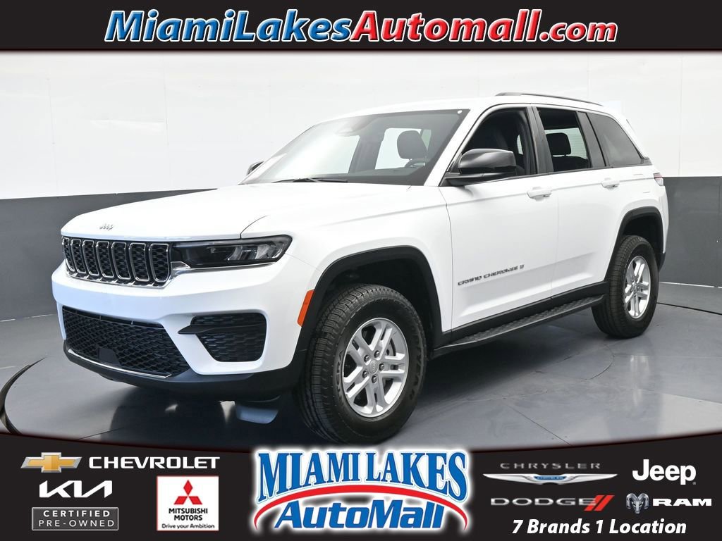 Used 2025 Jeep Grand Cherokee Laredo