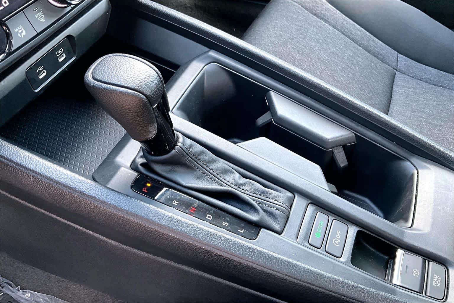 Used 2025 Honda Accord SE image 17