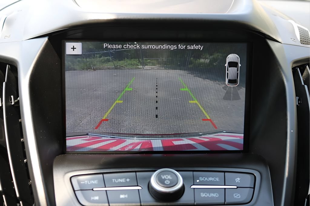 Used 2019 Ford Escape SEL FWD image 23