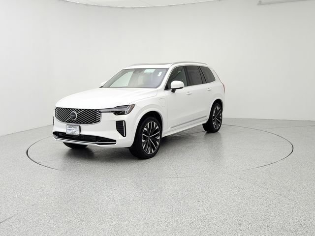 New 2025 Volvo XC90 T8 Plus w/ Protection Package Premier image 1