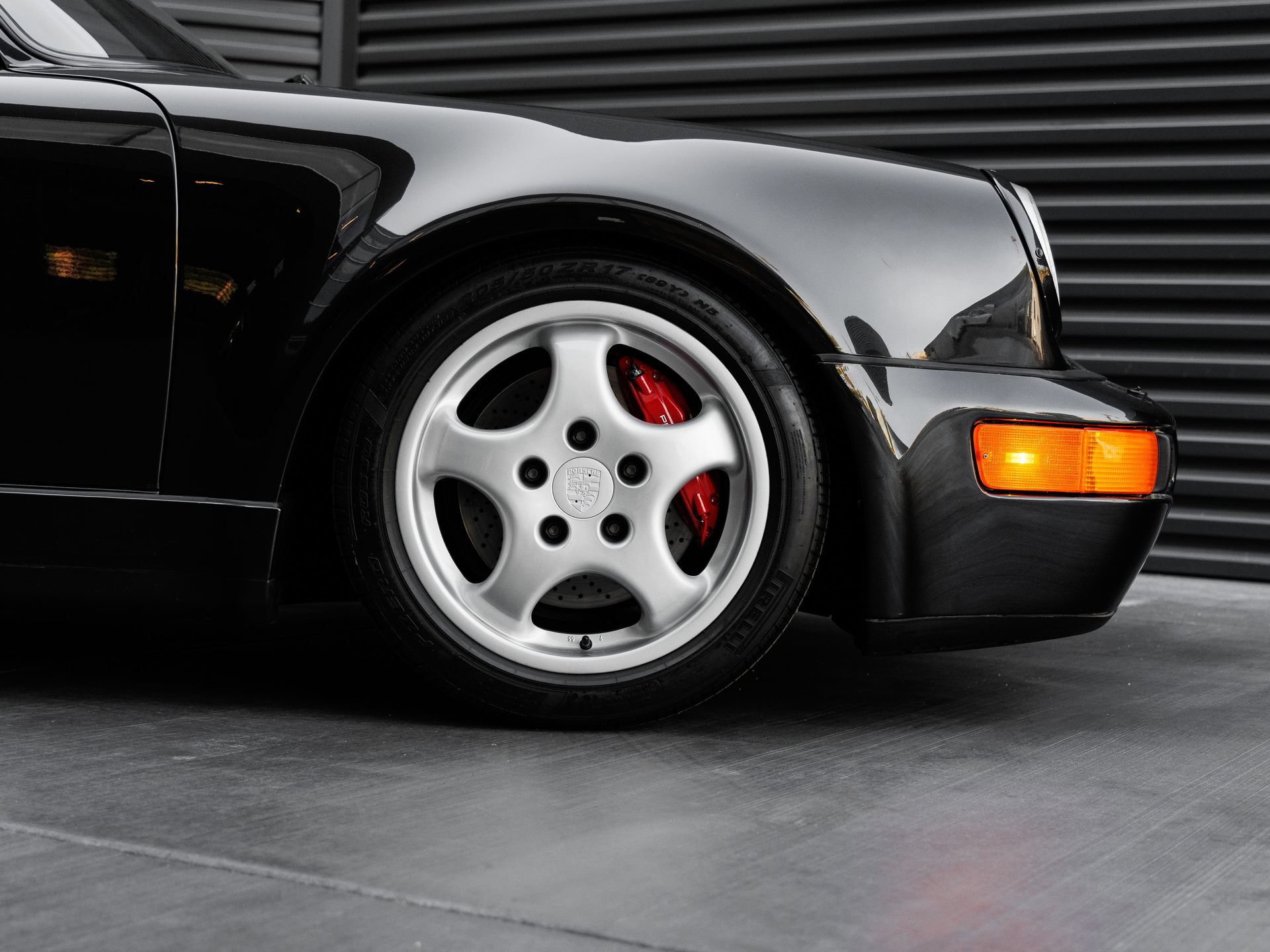 Used 1992 Porsche 911 Turbo RWD image 11