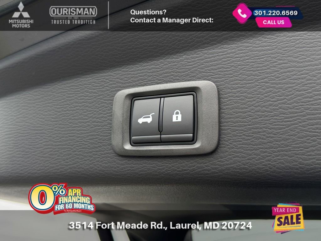 New 2025 Mitsubishi Outlander SE image 13