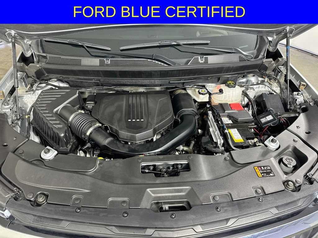 Used 2024 Chevrolet Traverse LS w/ LPO, Floor Liner Package FWD image 34
