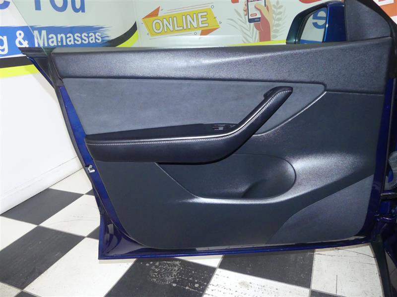 Used 2022 Tesla Model Y Performance image 22