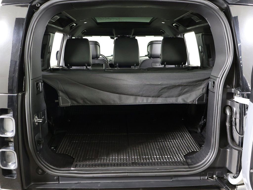 Used 2020 Land Rover Defender 110 X image 23