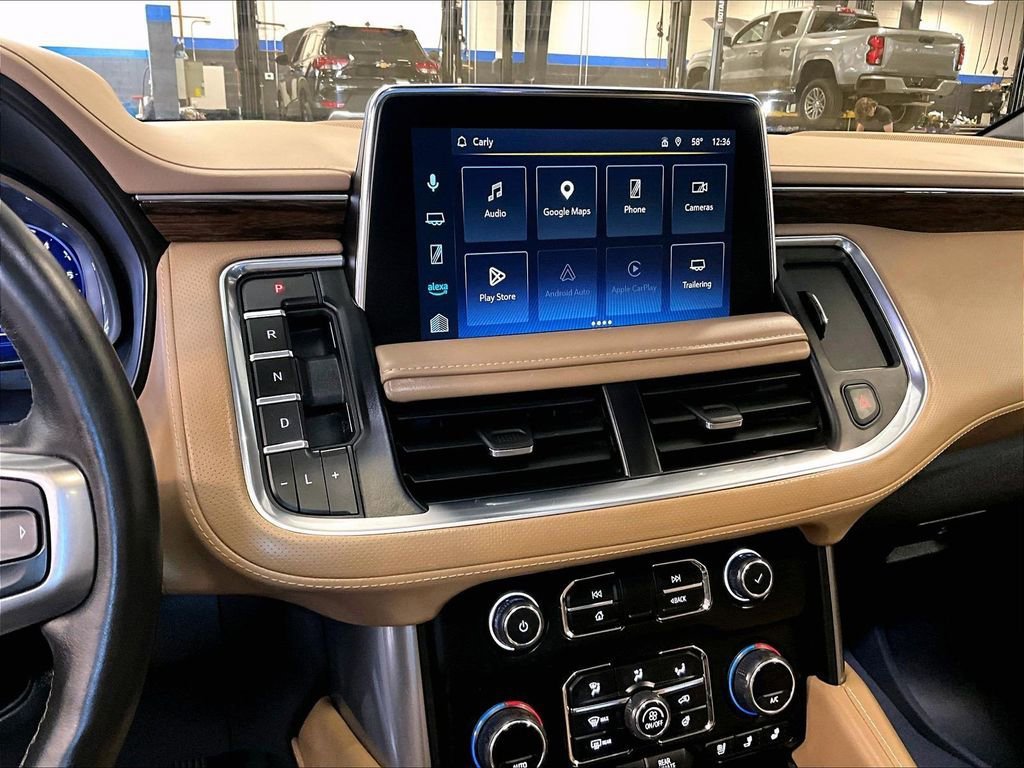 Used 2023 Chevrolet Tahoe Premier w/ Advanced Technology Package AWD/4WD image 19