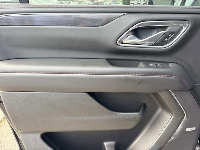 Used 2022 Chevrolet Suburban RST w/ Luxury Package AWD/4WD image 20