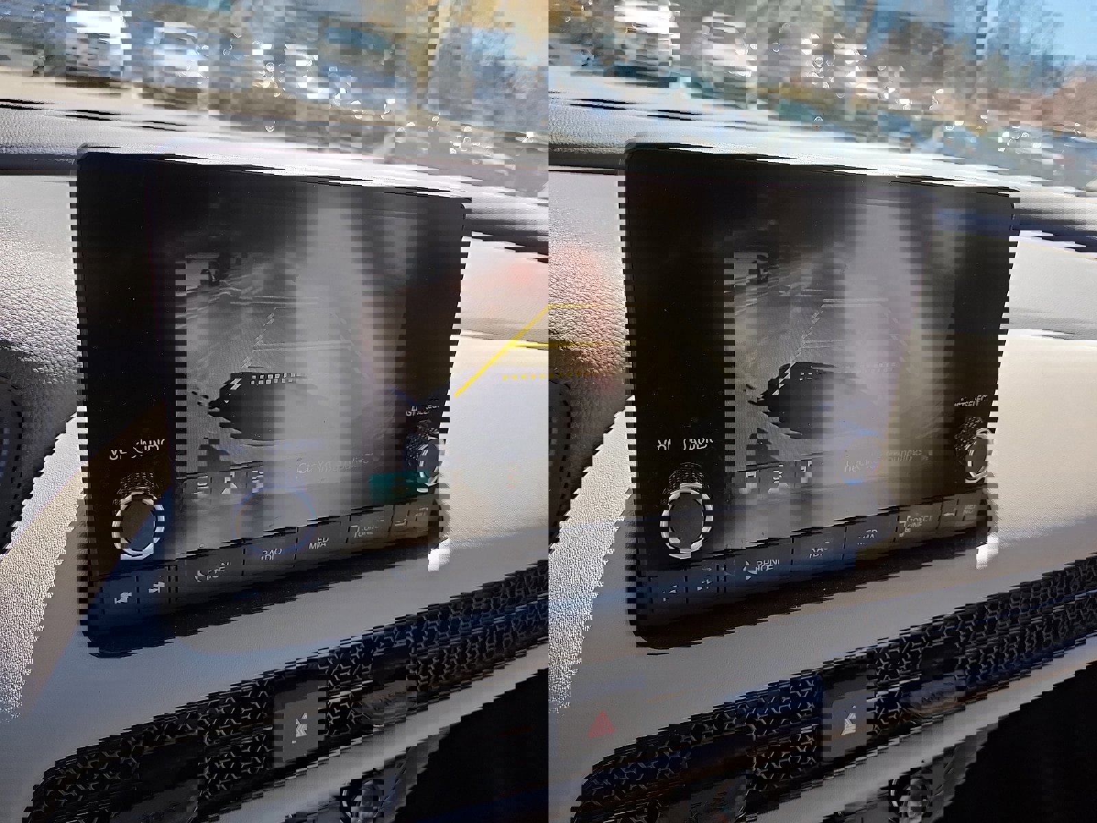 Used 2023 Honda HR-V LX image 18