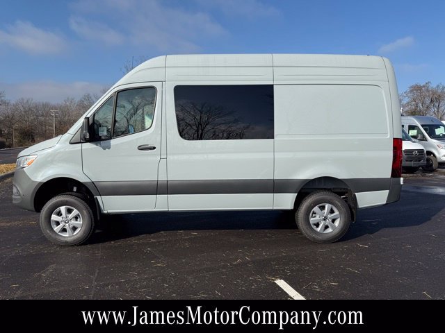 Used 2026 Mercedes-Benz Sprinter 2500 image 10