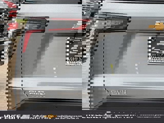 Used 2025 Chevrolet Equinox LT FWD image 9