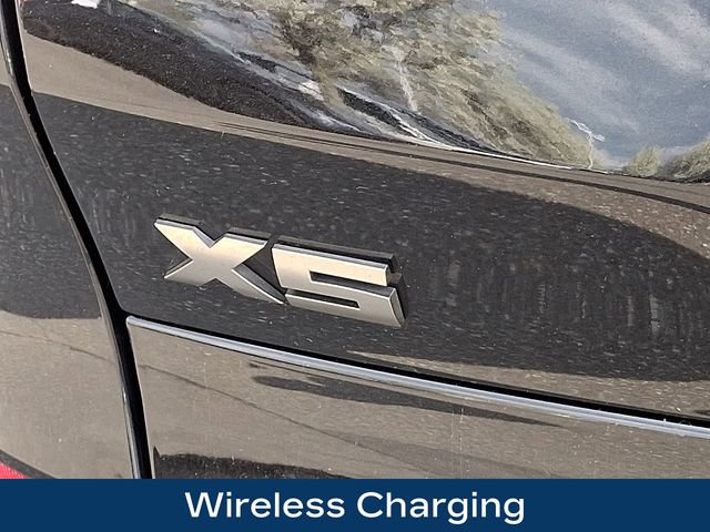 Used 2023 BMW X5 M50i w/ Executive Package image 36