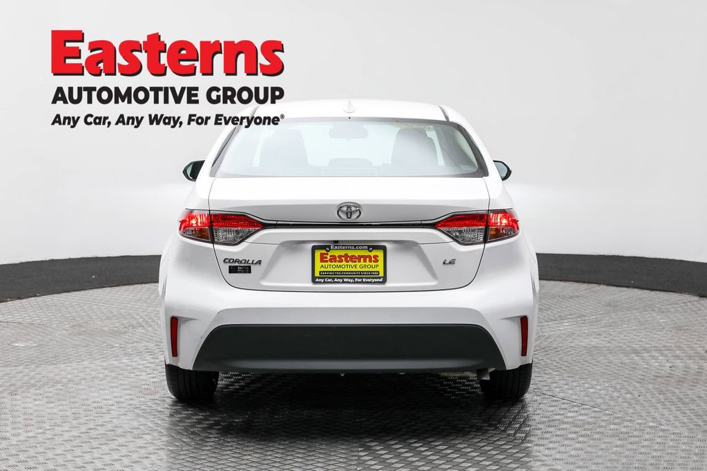 Used 2024 Toyota Corolla LE image 6