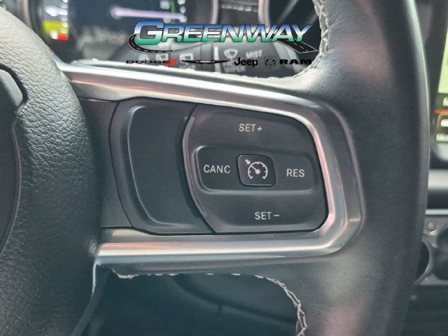 Used 2022 Jeep Wrangler Unlimited Sahara AWD/4WD image 25