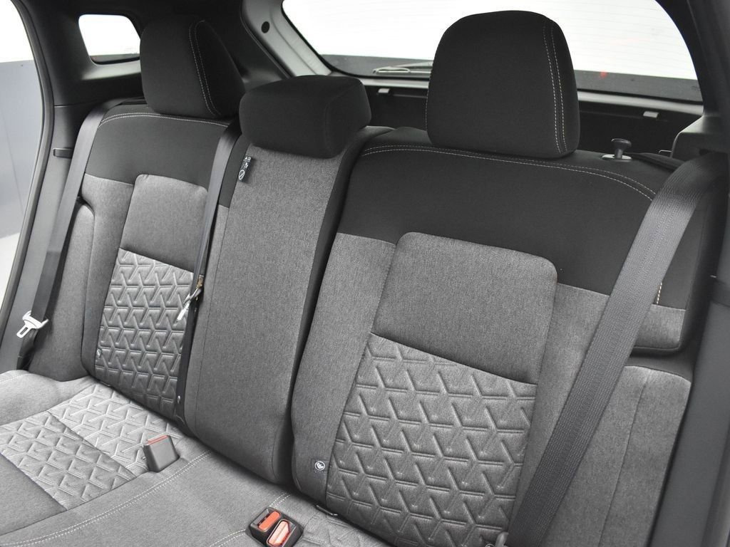 New 2026 Nissan Kicks SV w/ SV Premium Package image 17