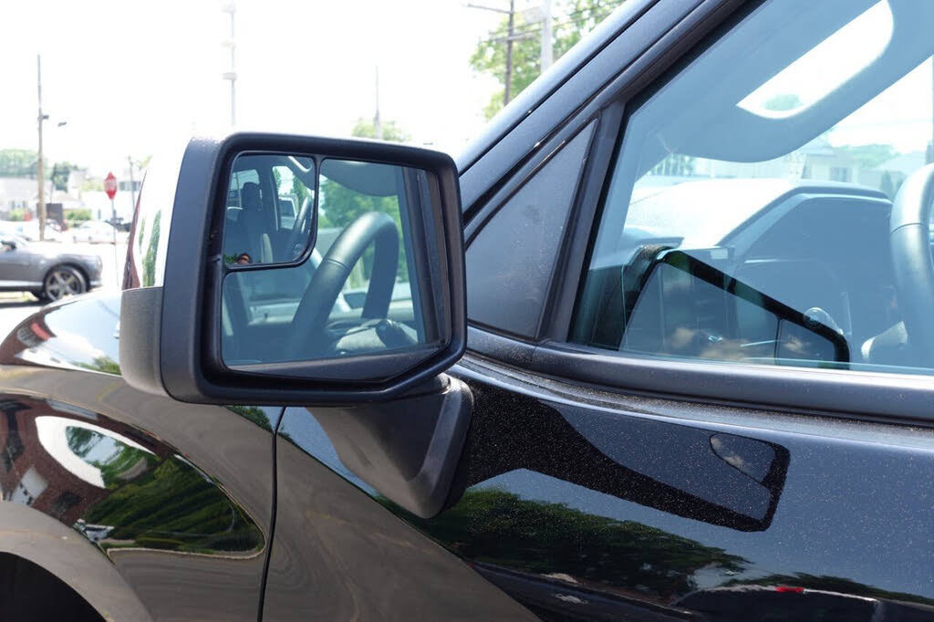 Used 2024 Chevrolet Silverado 1500 LT AWD/4WD image 14