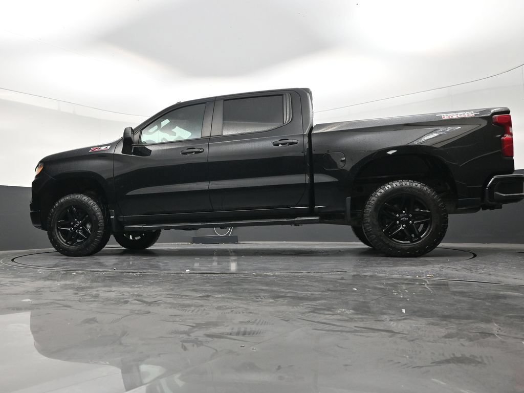 Used 2023 Chevrolet Silverado 1500 Custom Trail Boss AWD/4WD image 22