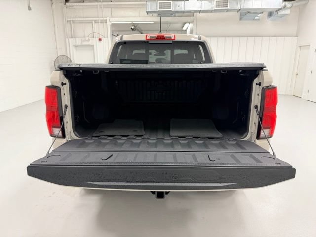 Certified 2026 Chevrolet Colorado ZR2 w/ Technology Package AWD/4WD image 23