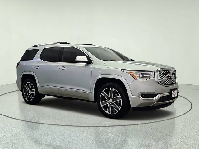 Used 2019 GMC Acadia Denali AWD/4WD image 8