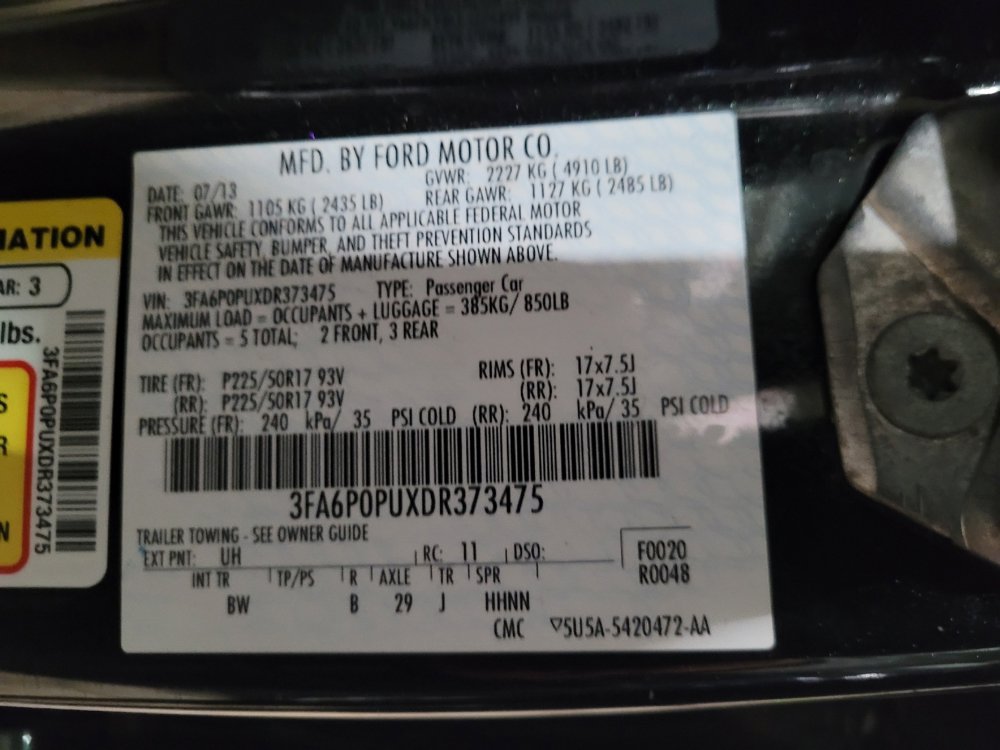 Used 2013 Ford Fusion Energi SE FWD image 33