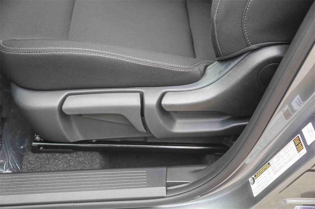 New 2026 Nissan Rogue S image 22