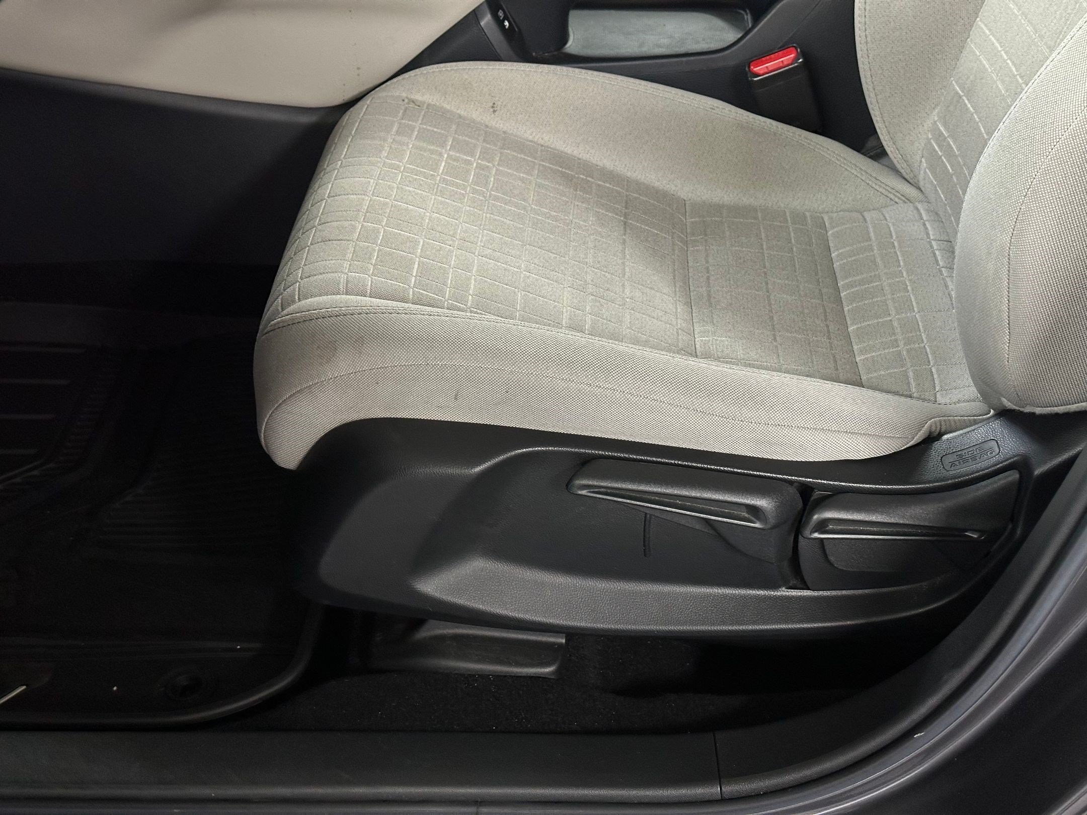 Certified 2024 Honda HR-V LX image 15