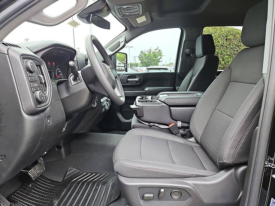 New 2026 Chevrolet Silverado 2500 Custom w/ Custom Convenience Package AWD/4WD image 10