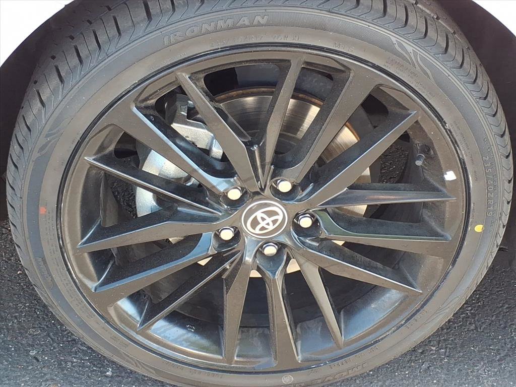 Used 2023 Toyota Camry XSE image 9