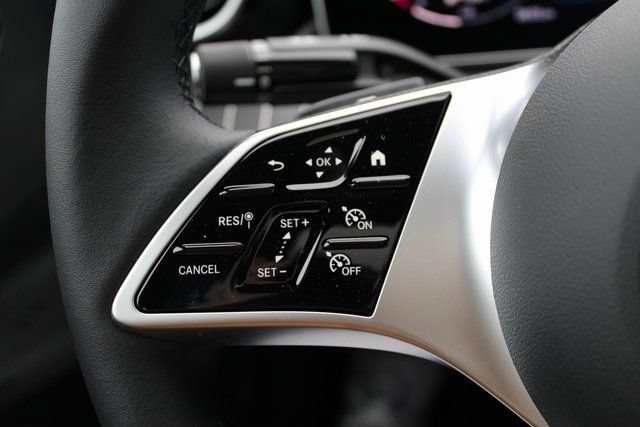 New 2025 Mercedes-Benz C 300 4MATIC Sedan image 17