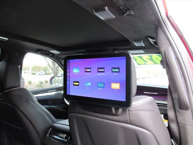 Certified 2026 Cadillac Escalade Platinum Sport w/ LPO, ONYX Package image 33