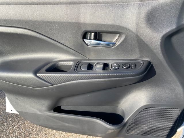 New 2025 Nissan Versa SV image 13