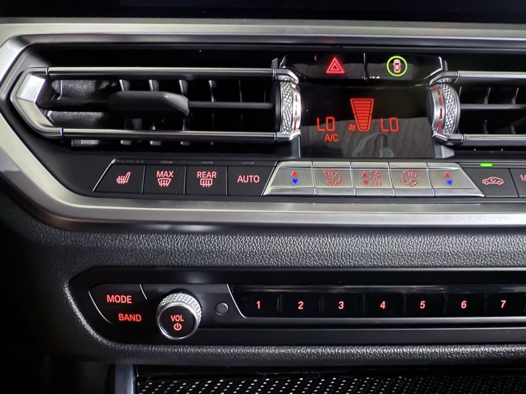 Used 2022 BMW M4 Coupe w/ Executive Package image 36