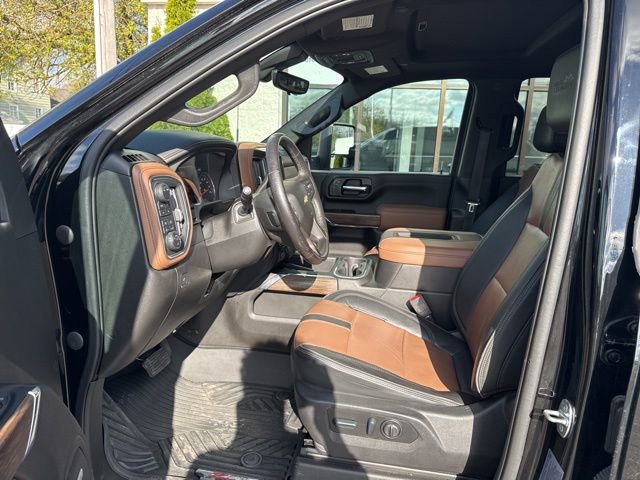 Used 2022 Chevrolet Silverado 2500 High Country w/ LPO, Hitch Package AWD/4WD image 5