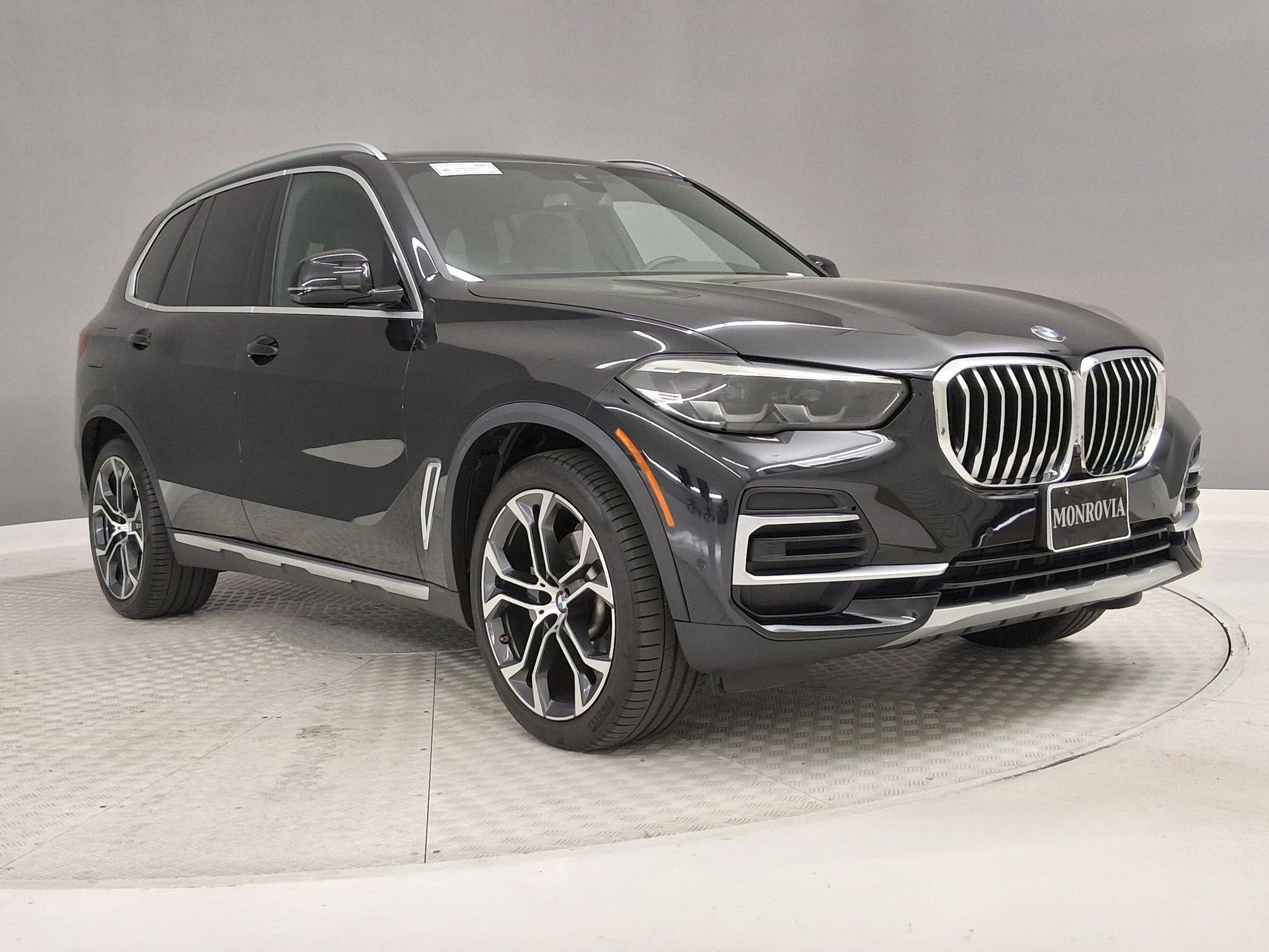 Used 2023 BMW X5 sDrive40i w/ Climate Comfort Package image 5