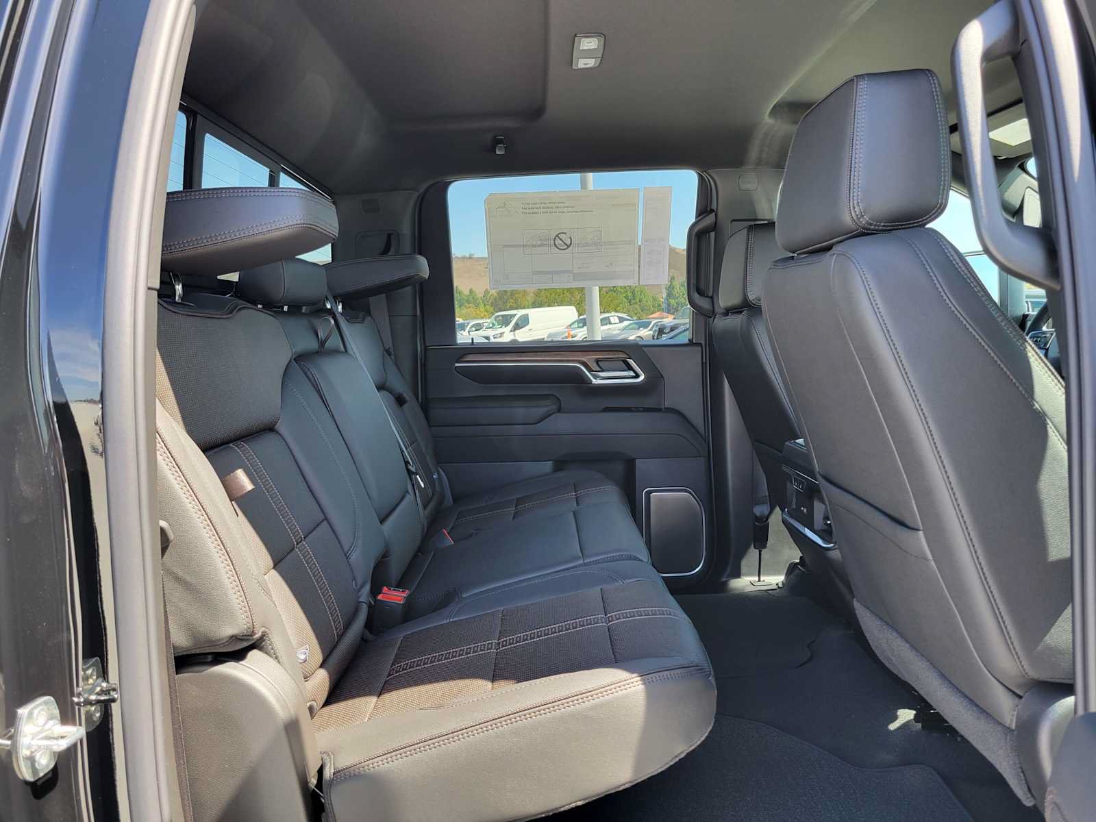 New 2026 Chevrolet Silverado 2500 High Country w/ Midnight Edition AWD/4WD image 12