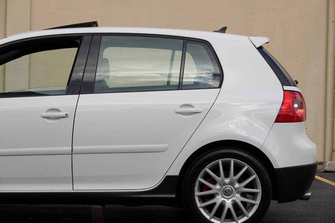 Used 2007 Volkswagen GTI 4-Door FWD image 13