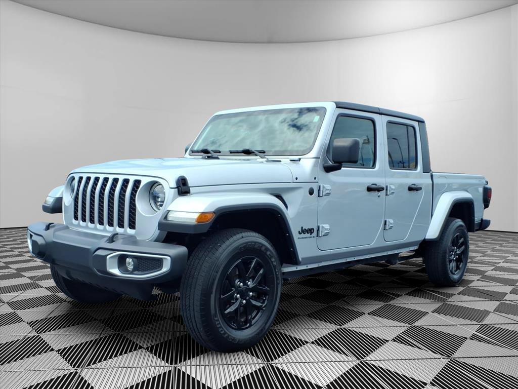 Certified 2023 Jeep Gladiator Sport AWD/4WD image 24