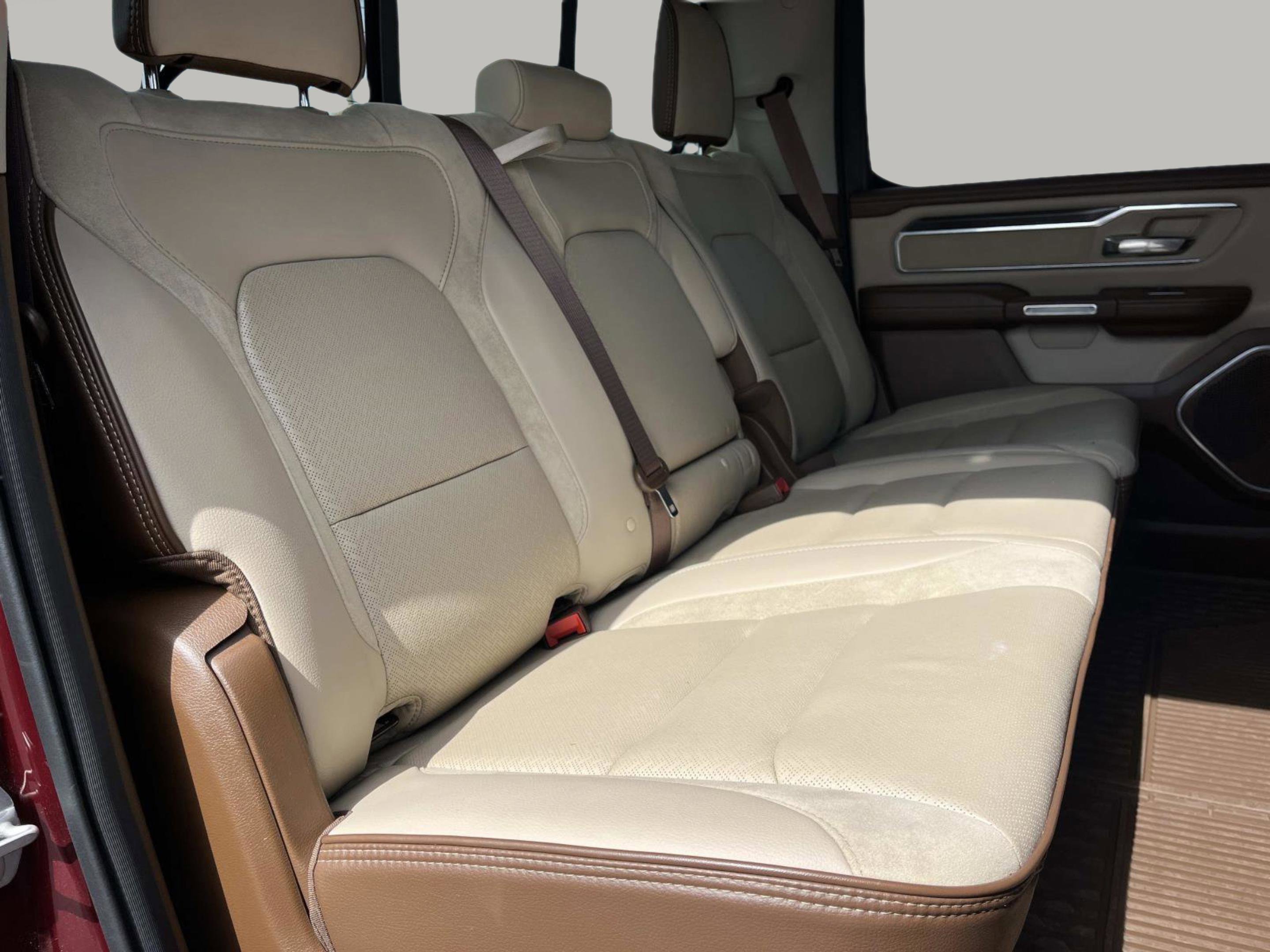 Used 2022 RAM 1500 Laramie AWD/4WD image 20