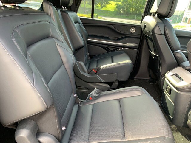 New 2026 Lincoln Navigator L Reserve w/ Jet Appearance Package AWD/4WD image 20