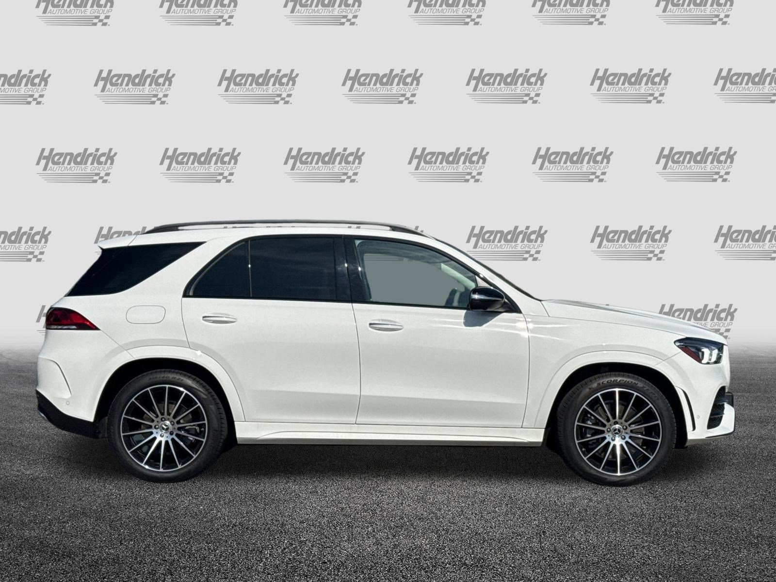 Used 2023 Mercedes-Benz GLE 450 4MATIC image 3