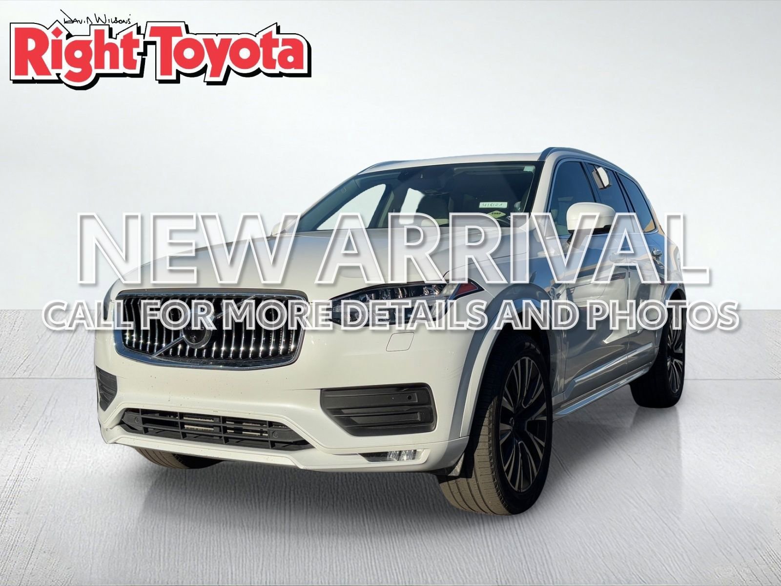 Used 2020 Volvo XC90 T6 Momentum image 1