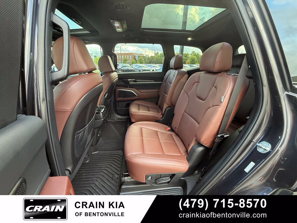 Certified 2025 Kia Telluride SX w/ SX Captain's Chair Package AWD/4WD image 25