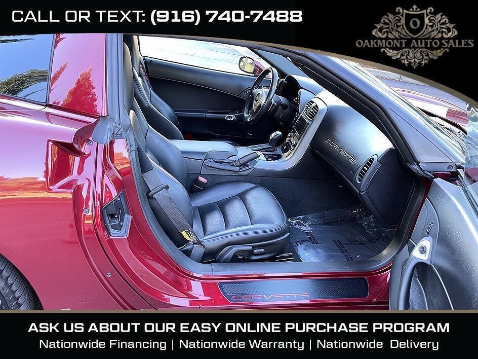 Used 2006 Chevrolet Corvette Coupe w/ Preferred Equipment Group RWD image 15